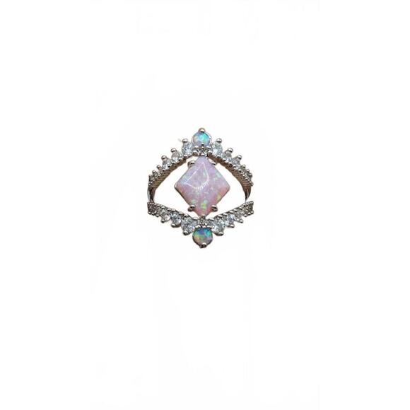 Stylish Vintage Opal Ring with Crystal Accents Size 7 - Picture 6 of 9